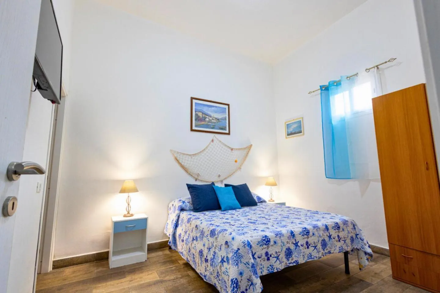 Lovely Apartment In Palermo-Sferracavallo Italia
